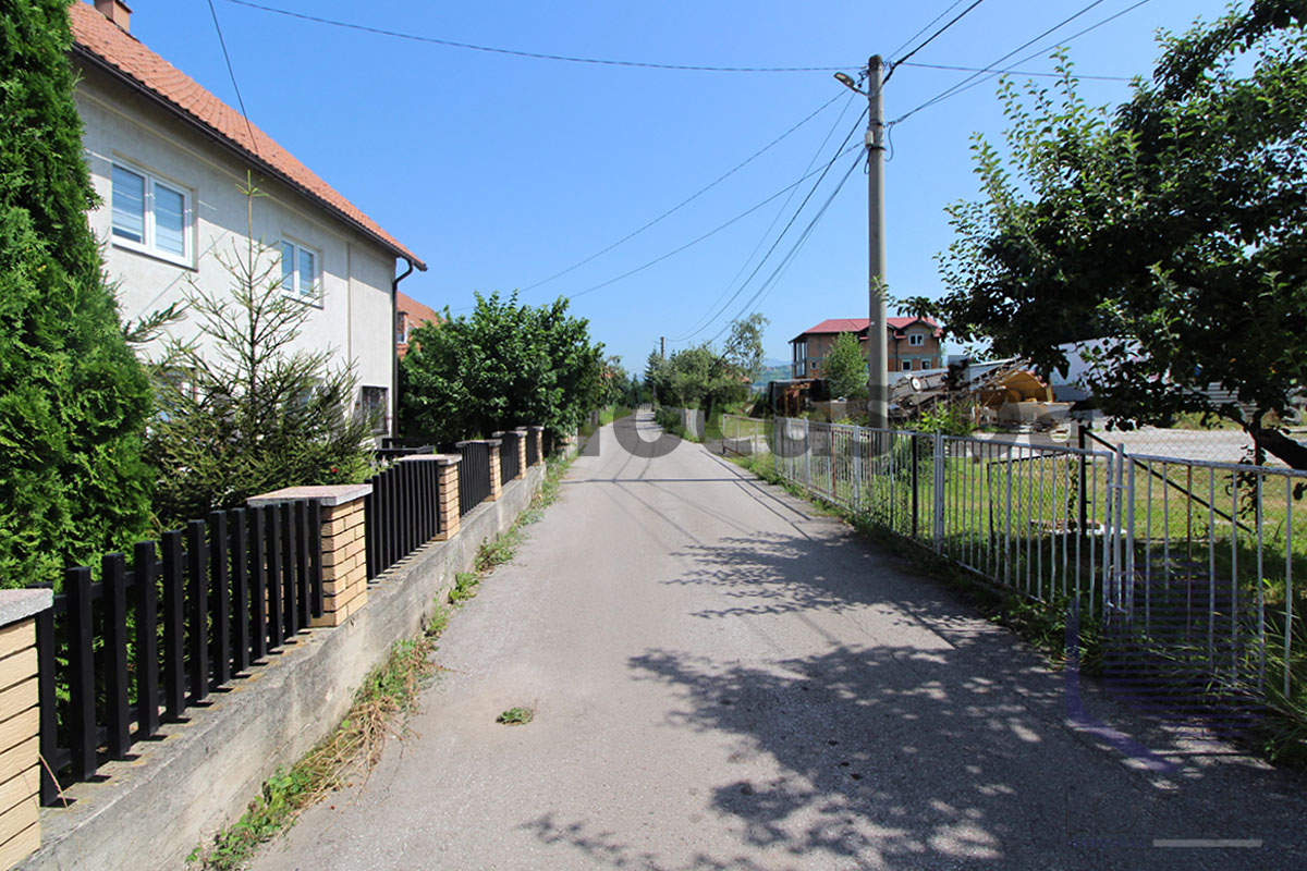 22 Prilazni put.jpg